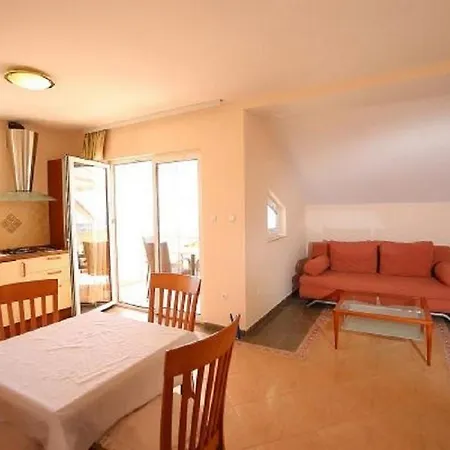 With A Parking Space Dramalj, Crikvenica - 18709 Apartman