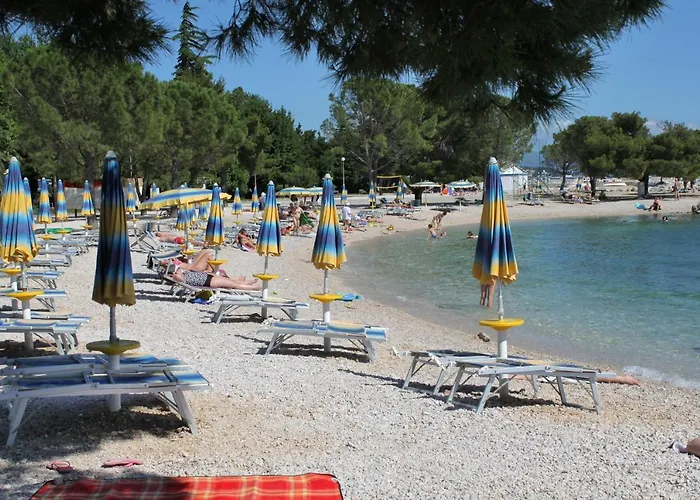 With A Parking Space Dramalj, Crikvenica - 18709 公寓